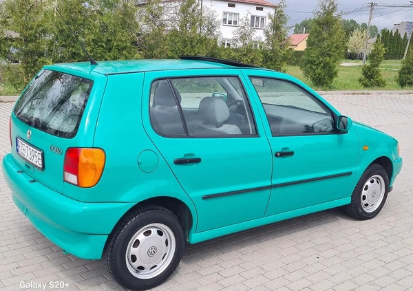 Volkswagen Polo cena 9900 przebieg: 54000, rok produkcji 1998 z Szadek małe 326